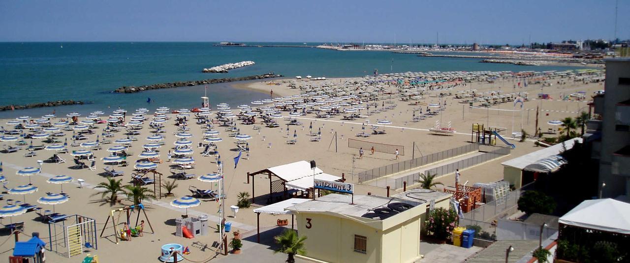 Hotel Alexander Resort ريميني المظهر الخارجي الصورة